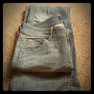 Hudson jeans 32x32. Loose fit and comfy.